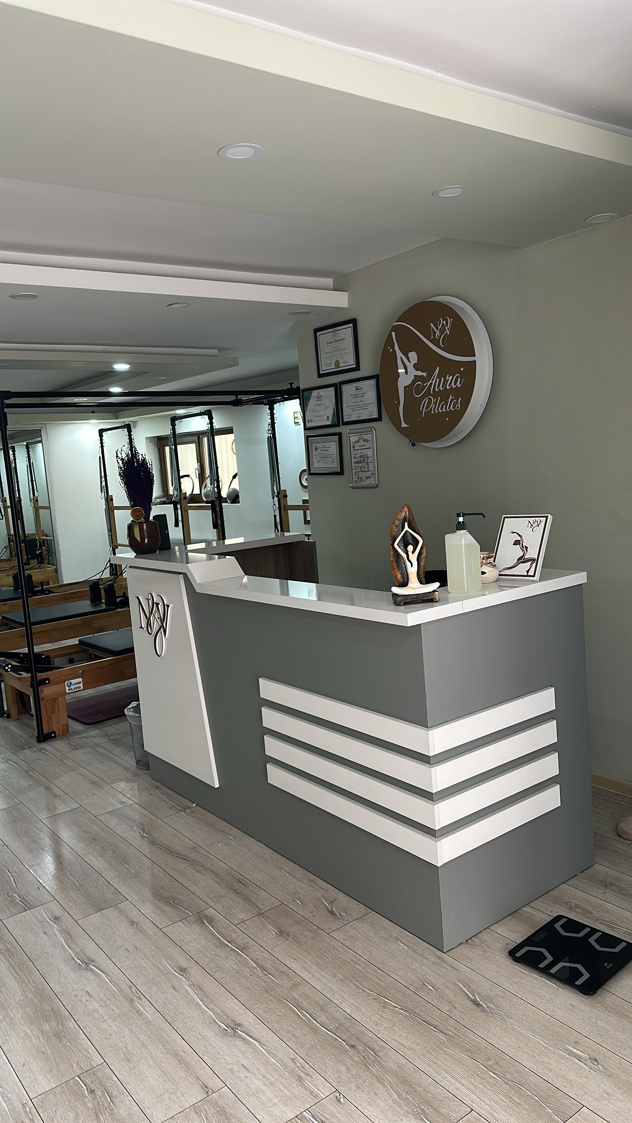 Aura Pilates karşılama alanı